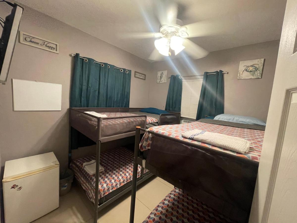 צפון מיאמי Miami Vibes "Hostel-Like" Shared Room מראה חיצוני תמונה