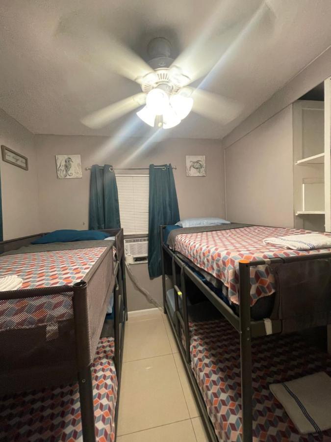 צפון מיאמי Miami Vibes "Hostel-Like" Shared Room מראה חיצוני תמונה