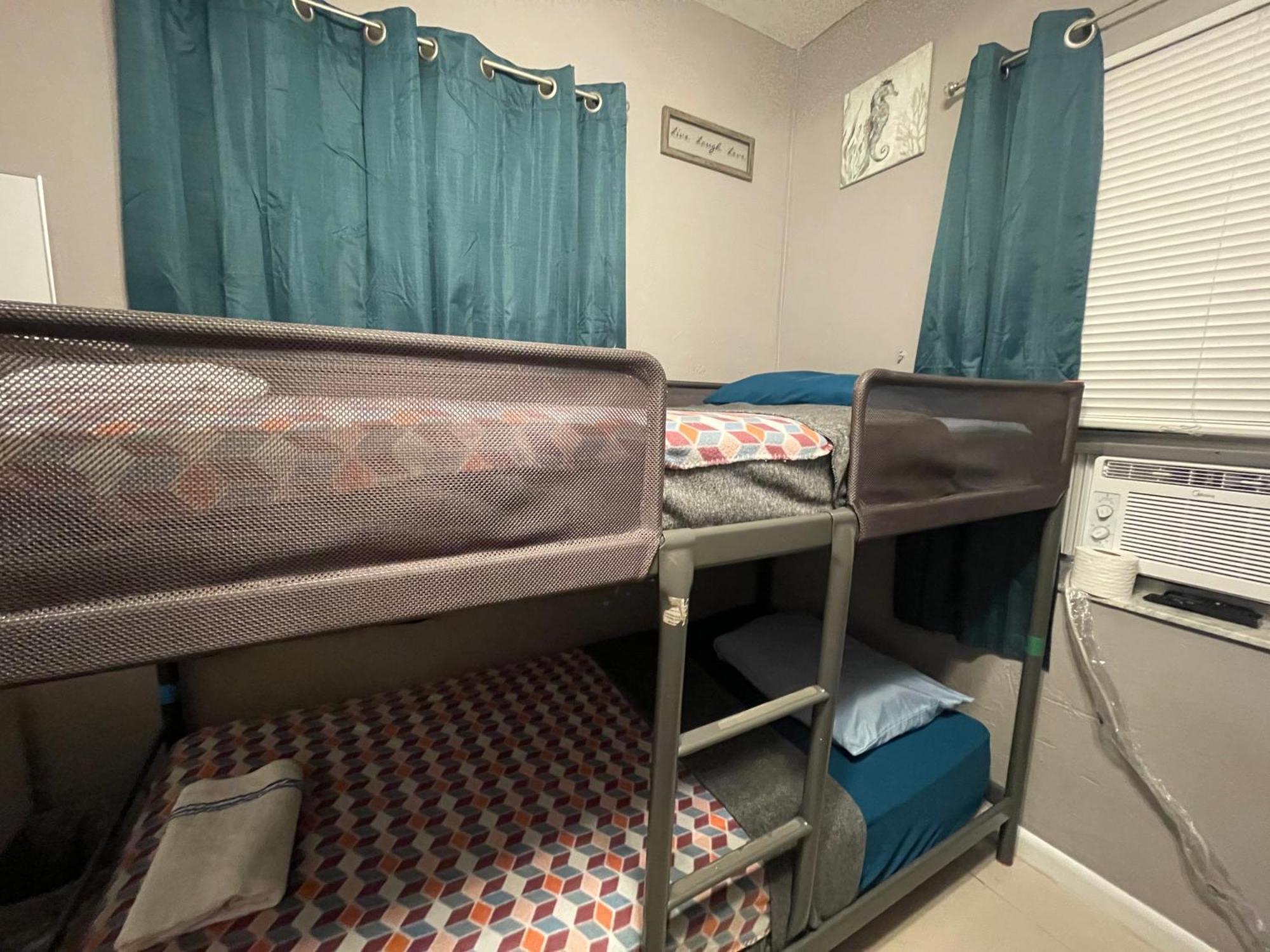 צפון מיאמי Miami Vibes "Hostel-Like" Shared Room מראה חיצוני תמונה